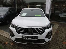 Weiß metallic Neu 2025 Peugeot 2008 Allure SUV | 26.890 € (Guter Preis)
