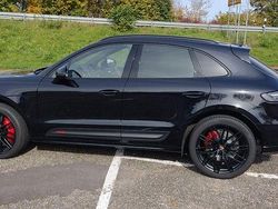 Schwarz Gebraucht 2024 Porsche Macan GTS SUV | 115.000 € (Teuer)