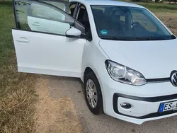 Weiß Gebraucht 2021 VW up! Pure Kleinwagen | 12.500 € (Fairer Preis)