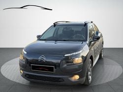 Farbe schwarz klarlack Gebraucht 2017 Citroën C4 SELECTION SUV | 6.000 € (Guter Preis)