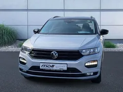 White silver metallic Gebraucht 2021 VW T-Roc Active SUV | 26.990 € (Fairer Preis)