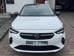 Weiß Gebraucht 2020 Opel Corsa-e Elegance Kleinwagen | 14.500 € (Fairer Preis)