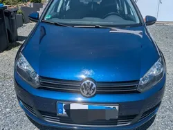 Blau Gebraucht 2009 VW Golf VI Limousine | 8.500 €