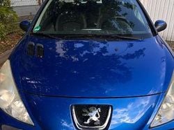 Blau Gebraucht 2010 Peugeot 206 Limousine | 1.450 € (Superpreis)