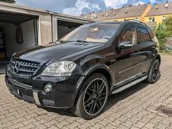 Schwarz Gebraucht 2006 Mercedes ML63 AMG AMG SUV | 22.500 €