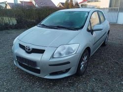Silver metallic Gebraucht 2008 Toyota Auris Luna Kleinwagen | 2.800 € (Superpreis)