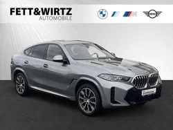 Skyscraper grau Gebraucht 2023 BMW X6 Comfort Edition SUV | 78.500 € (Fairer Preis)