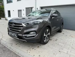 Grau Gebraucht 2015 Hyundai Tucson Premium SUV | 16.249 € (Fairer Preis)