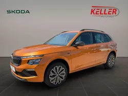 Phoenixorange metallic Neu 2025 Skoda Kamiq Tour SUV | 29.000 € (Teuer)