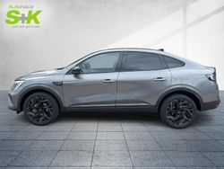 Grau kqj + schwarz gne (grau) Neu 2025 Renault Mégane Komfort Limousine | 40.890 €