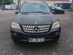 Schwarz Gebraucht 2006 Mercedes ML280 SUV | 3.800 € (Fairer Preis)