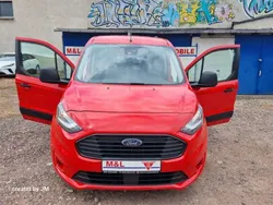 Rot Gebraucht 2020 Ford Grand Tourneo Connect Trend Van / Kleinbus | 14.795 € (Guter Preis)