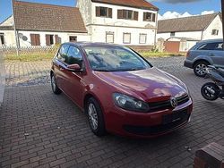 Rot Gebraucht 2009 VW Golf VI Kleinwagen | 3.200 € (Guter Preis)