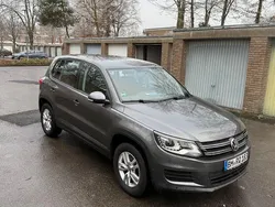 Grau Gebraucht 2012 VW Tiguan Trendline SUV | 9.500 € (Fairer Preis)