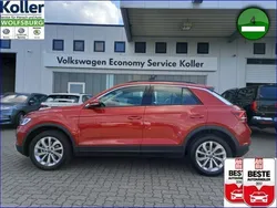 Rot Gebraucht 2024 VW T-Roc Life SUV | 27.370 € (Superpreis)