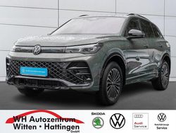 Cipressinogrün metallic Gebraucht 2024 VW Tiguan Style SUV | 47.990 € (Guter Preis)