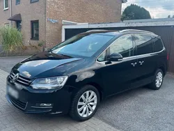 Schwarz Gebraucht 2015 VW Sharan Highline Van / Kleinbus | 14.300 € (Superpreis)