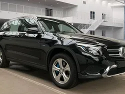Schwarz Gebraucht 2016 Mercedes GLC350 SUV | 27.900 € (Superpreis)