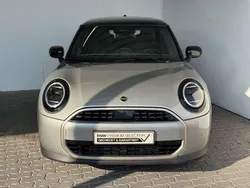 Melting silver iii Gebraucht 2024 Mini Cooper Coupé Coupé | 26.970 €