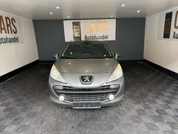 Grau Gebraucht 2008 Peugeot 207 CC Roland Garros Cabrio | 2.900 € (Guter Preis)