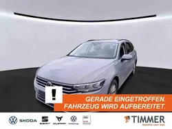 Grau Gebraucht 2022 VW Passat Business Kombi | 22.270 € (Guter Preis)