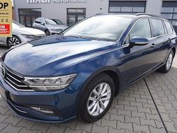 Blau Gebraucht 2022 VW Passat Business Limousine | 19.280 € (Guter Preis)
