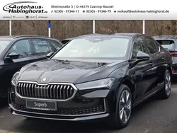 Schwarz Gebraucht 2022 Skoda Superb Selection Limousine | 44.790 € (Etwas zu teuer)