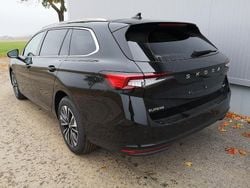 Ebonyschwarz metallic Neu 2026 Skoda Superb Selection | 46.775 € (Fairer Preis)