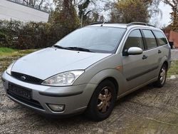 Silber Gebraucht 2002 Ford Focus Trend Kombi | 490 € (Superpreis)