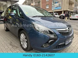 Blau Gebraucht 2015 Opel Zafira Tourer Style Van / Kleinbus | 8.980 € (Fairer Preis)