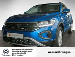 Ravennablau Gebraucht 2023 VW T-Roc Life SUV | 21.960 € (Fairer Preis)