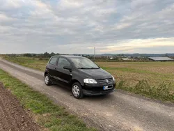 Schwarz Gebraucht 2006 VW Fox Kleinwagen | 2.600 € (Fairer Preis)