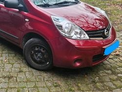 Rot Gebraucht 2012 Nissan Note Kleinwagen | 2.300 € (Guter Preis)