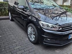 Schwarz Gebraucht 2022 VW Touran Highline Van / Kleinbus | 23.900 € (Guter Preis)