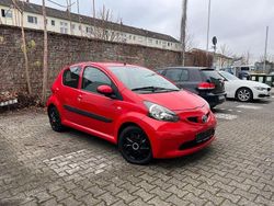 Rot Gebraucht 2008 Toyota Aygo Cool Kleinwagen | 3.450 € (Teuer)