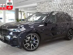 Carbonschwarz metallic Gebraucht 2022 BMW X7 M Sport SUV | 66.770 € (Etwas zu teuer)