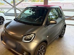 Grau Gebraucht 2020 Smart ForTwo Electric Drive Brabus Cabrio | 13.500 € (Fairer Preis)
