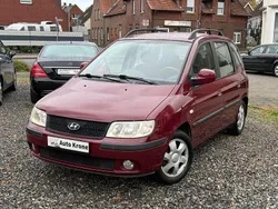 Rot Gebraucht 2008 Hyundai Matrix Van / Kleinbus | 3.499 € (Etwas zu teuer)