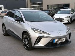 Silber Gebraucht 2023 MG MG4 EV Luxury Kleinwagen | 18.500 € (Fairer Preis)