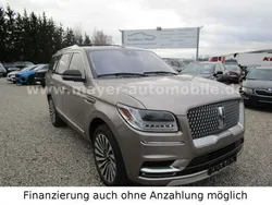 Gold Gebraucht 2020 Lincoln Navigator SUV | 67.999 €