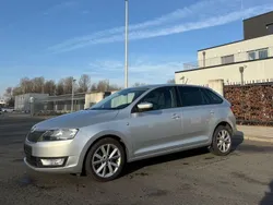 Silber Gebraucht 2014 Skoda Rapid Drive Kombi | 4.300 € (Superpreis)