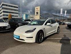 Weiß Gebraucht 2020 Tesla Model 3 Standard Range Plus Limousine | 18.594 € (Superpreis)