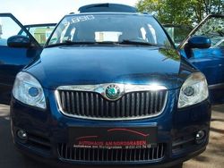 Blau Gebraucht 2009 Skoda Fabia Elegance Kleinwagen | 4.900 €