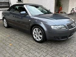Grau Gebraucht 2003 Audi A4 Cabriolet Cabrio | 2.300 € (Superpreis)
