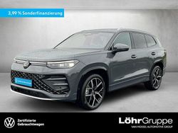 Delfingrau metallic Gebraucht 2024 VW Tayron R-line SUV | 58.420 € (Guter Preis)