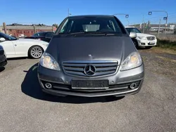 Grau Gebraucht 2010 Mercedes A180 Kleinwagen | 2.999 € (Guter Preis)