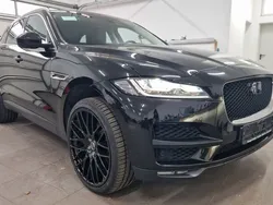 Santorini black Gebraucht 2019 Jaguar F-Pace Prestige SUV | 27.999 € (Superpreis)