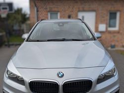 Silber Gebraucht 2014 BMW 218 Active Tourer Van / Kleinbus | 10.500 € (Etwas zu teuer)