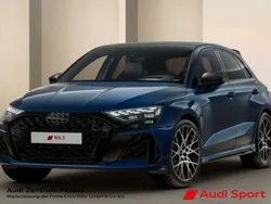 Ascariblau metallic Neu 2025 Audi RS3 Sportback Sport Kleinwagen | 72.750 € (Fairer Preis)