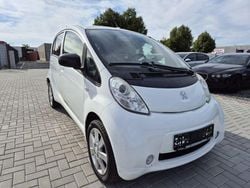 Weiß Gebraucht 2011 Peugeot iON Basis Kleinwagen | 2.950 €